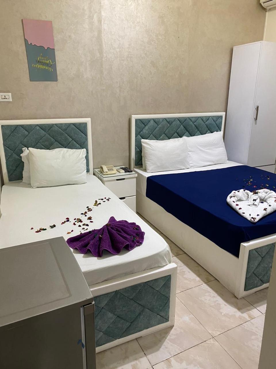 Hostal New Abdeen Palace *